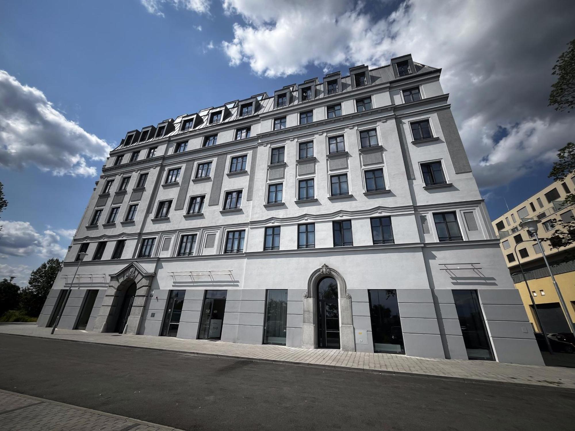 Apartment Rezidence U Vankovky *
